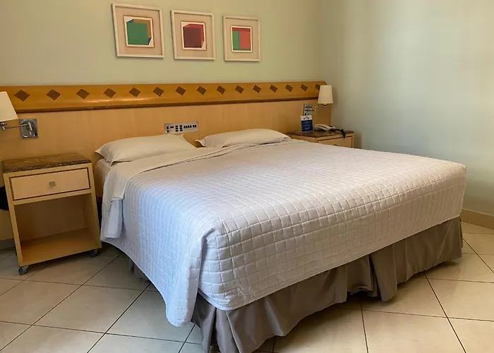 L\'Opera Hotel