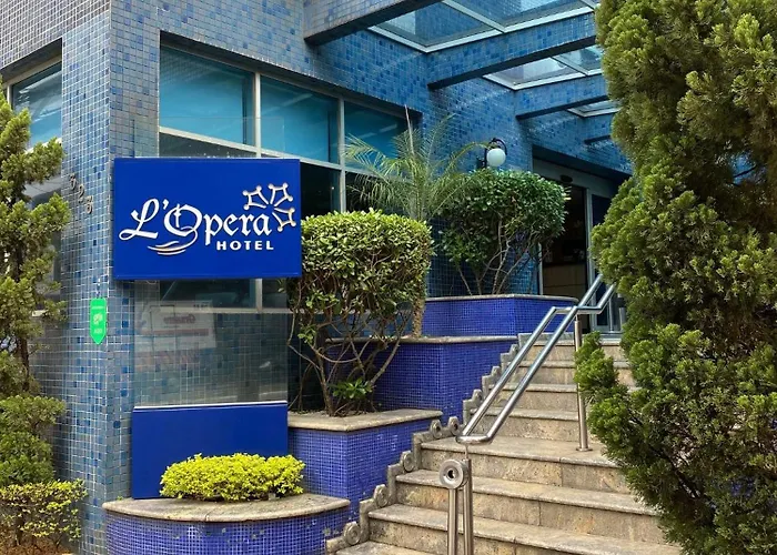 L\'Opera Hotel